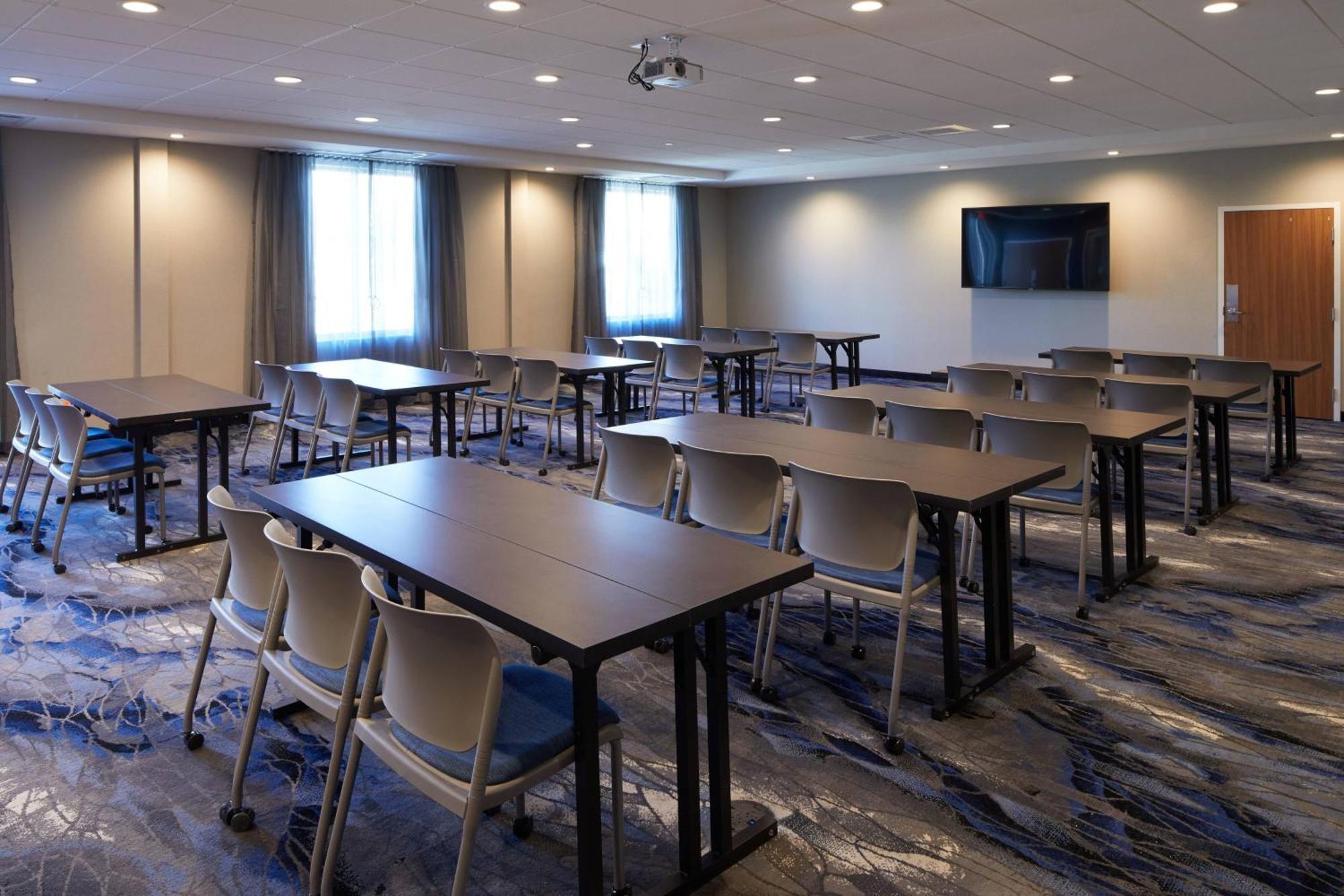Fairfield Inn & Suites By Marriott Riverside Морено-Валли Экстерьер фото