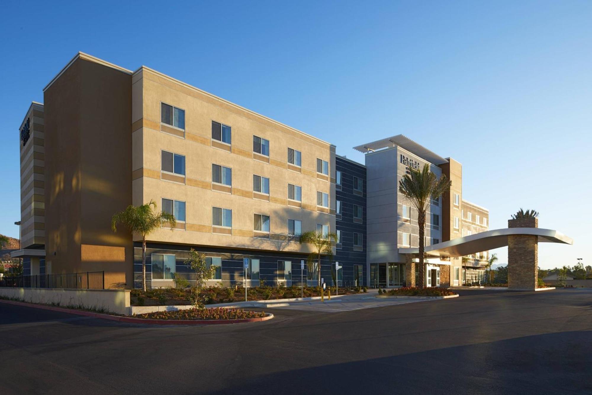 Fairfield Inn & Suites By Marriott Riverside Морено-Валли Экстерьер фото